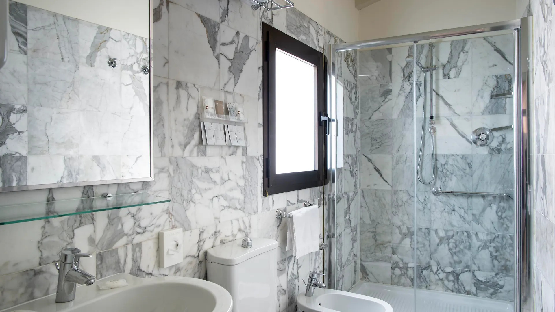 Hotel Grifone Firenze - Meetings & Spa 4*, Florence